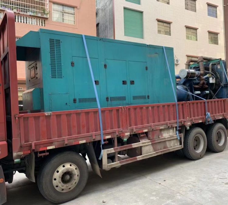 巴林左如何在不同负载率下确保 400KW 柴油发电机组的正常运行？