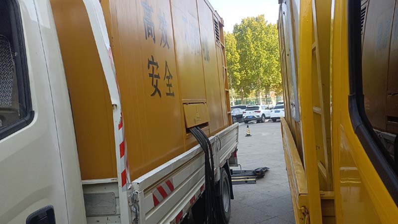 巴林左如何判断柴油发电机组和UPS电源的切换时间是否符合要求？